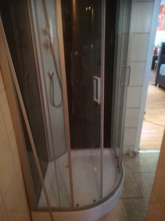 Zentral Gelegene Wohnung In Velbert-Mitte Exteriör bild